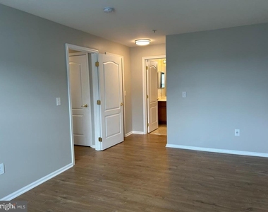 136 Lionheart Lane - Photo Thumbnail 15