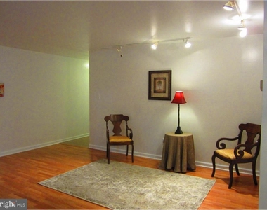 272 Tavistock - Photo Thumbnail 10