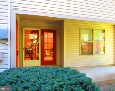 272 Tavistock - Photo Thumbnail 17