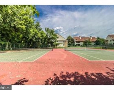 272 Tavistock - Photo Thumbnail 3