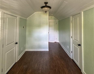 411 Cape Fear Avenue - Photo Thumbnail 29