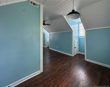 411 Cape Fear Avenue - Photo Thumbnail 31