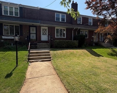308 Comly Avenue - Photo Thumbnail 1