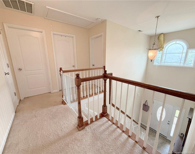 675 Omaha Drive - Photo Thumbnail 12