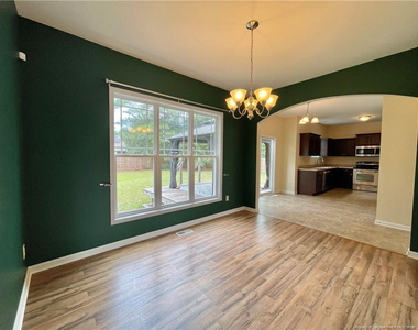 675 Omaha Drive - Photo Thumbnail 11