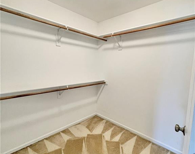 675 Omaha Drive - Photo Thumbnail 25