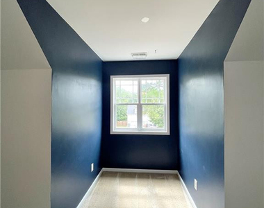 675 Omaha Drive - Photo Thumbnail 23