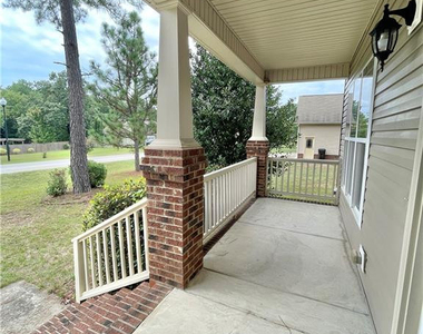 675 Omaha Drive - Photo Thumbnail 5