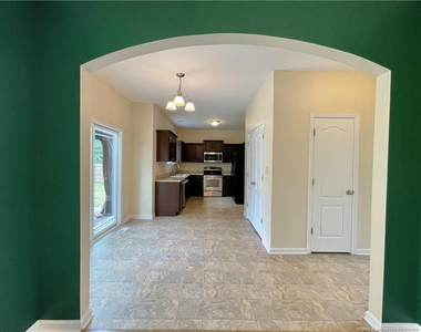 675 Omaha Drive - Photo Thumbnail 14