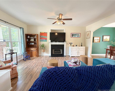 675 Omaha Drive - Photo Thumbnail 3