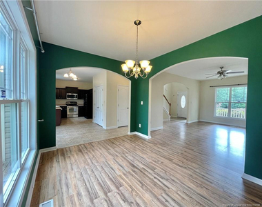 675 Omaha Drive - Photo Thumbnail 12