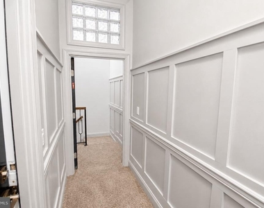 23 E Union Street - Photo Thumbnail 12