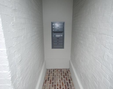 23 E Union Street - Photo Thumbnail 10