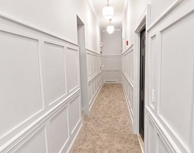 23 E Union Street - Photo Thumbnail 11
