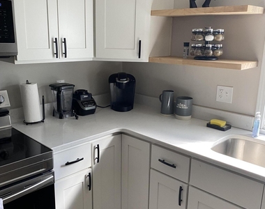 1208 Drew Street - Photo Thumbnail 13