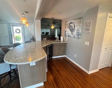 10613 Shifting Sands Drive - Photo Thumbnail 20