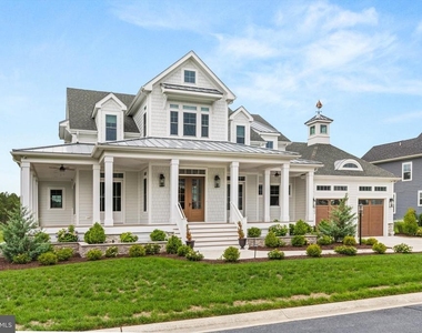 10203 Battle Colors Lane - Photo Thumbnail 4