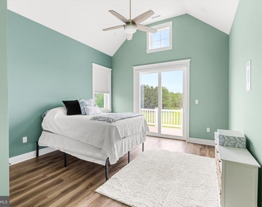 10203 Battle Colors Lane - Photo Thumbnail 50