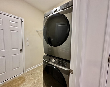 513 Dragby Lane - Photo Thumbnail 9