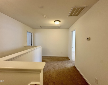 513 Dragby Lane - Photo Thumbnail 15