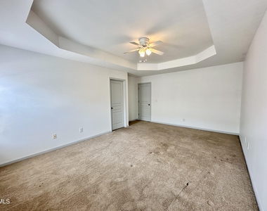 513 Dragby Lane - Photo Thumbnail 18