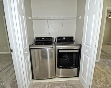 314 Canyon Lake Circle - Photo Thumbnail 19