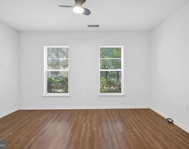1321 Karen Boulevard - Photo Thumbnail 23