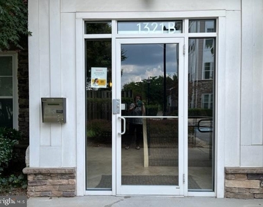 1321 Karen Boulevard - Photo Thumbnail 4