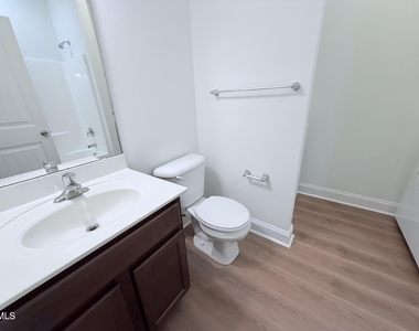 275 Michigan Avenue - Photo Thumbnail 12