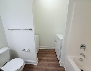 275 Michigan Avenue - Photo Thumbnail 10