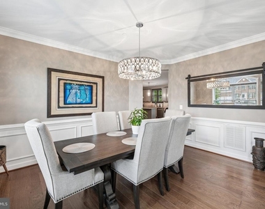 10400 Del Ray Court - Photo Thumbnail 18