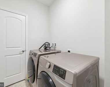 10400 Del Ray Court - Photo Thumbnail 27