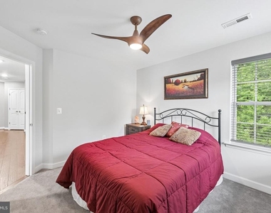 10400 Del Ray Court - Photo Thumbnail 37