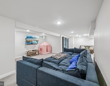 10400 Del Ray Court - Photo Thumbnail 55