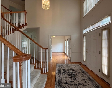 4415 Medallion Drive - Photo Thumbnail 1