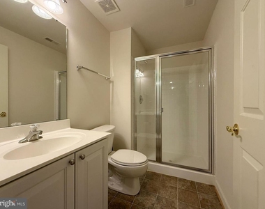 4415 Medallion Drive - Photo Thumbnail 45