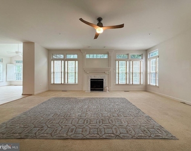 4415 Medallion Drive - Photo Thumbnail 22