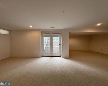 4415 Medallion Drive - Photo Thumbnail 42
