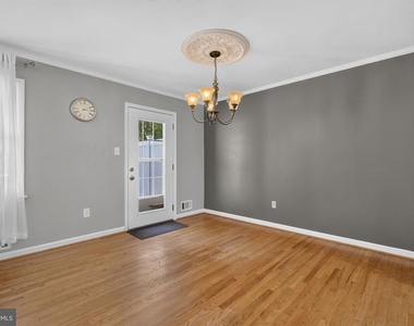 4507 Josephine Avenue - Photo Thumbnail 5