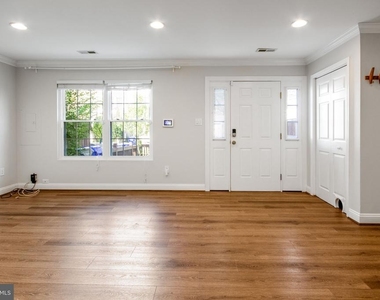 14318 S Shore Court - Photo Thumbnail 2