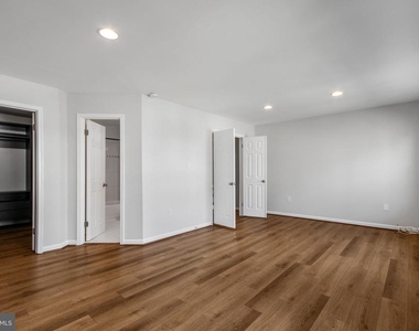 14318 S Shore Court - Photo Thumbnail 18