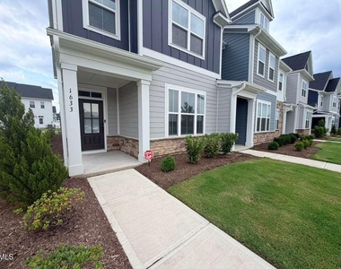 1633 Wendell Valley Boulevard - Photo Thumbnail 1