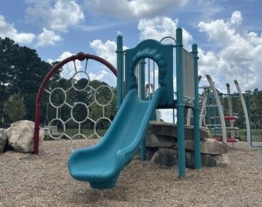 1633 Wendell Valley Boulevard - Photo Thumbnail 35