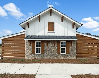 1633 Wendell Valley Boulevard - Photo Thumbnail 32