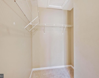 1815 Spanish Oak Lane - Photo Thumbnail 22