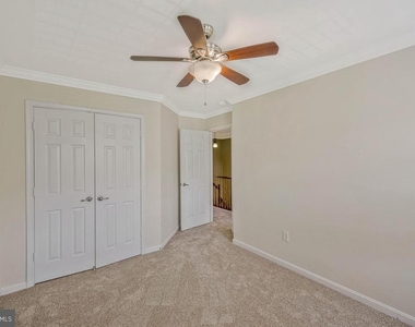 1815 Spanish Oak Lane - Photo Thumbnail 27