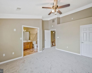 1815 Spanish Oak Lane - Photo Thumbnail 21