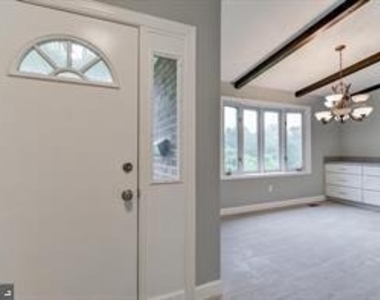 12702 N Point Lane - Photo Thumbnail 1