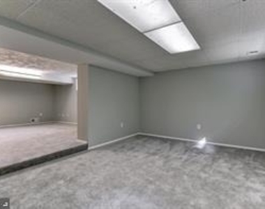 12702 N Point Lane - Photo Thumbnail 18
