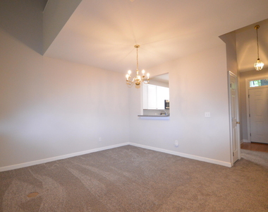 3319 Philmont Drive - Photo Thumbnail 4